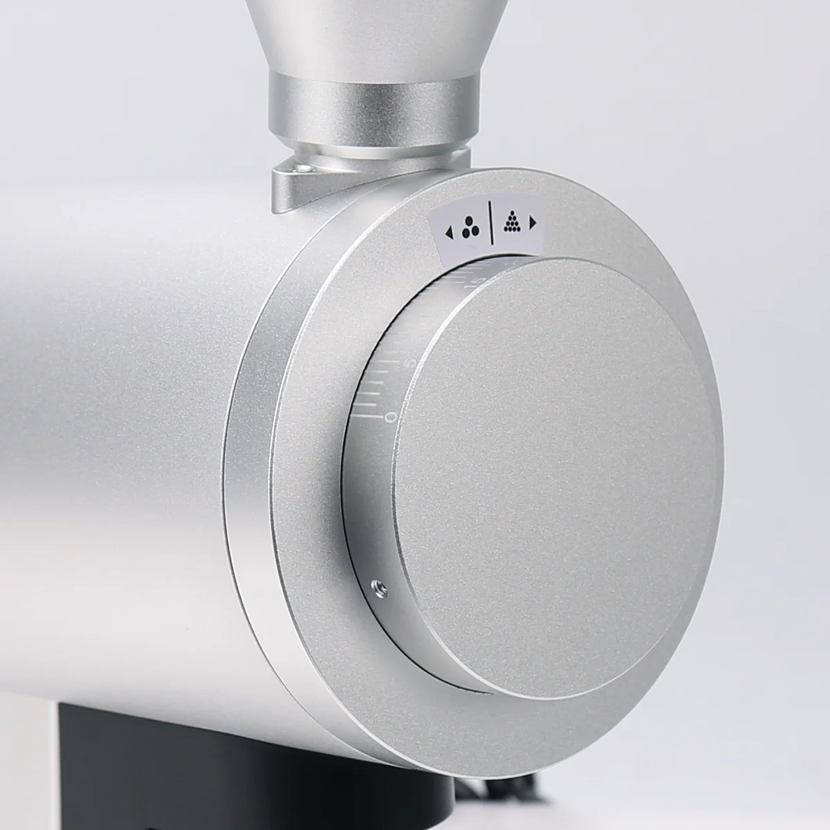 Macinacaffè a velocità variabi - Coffee Grinder Burr Flat recensione e prezzo