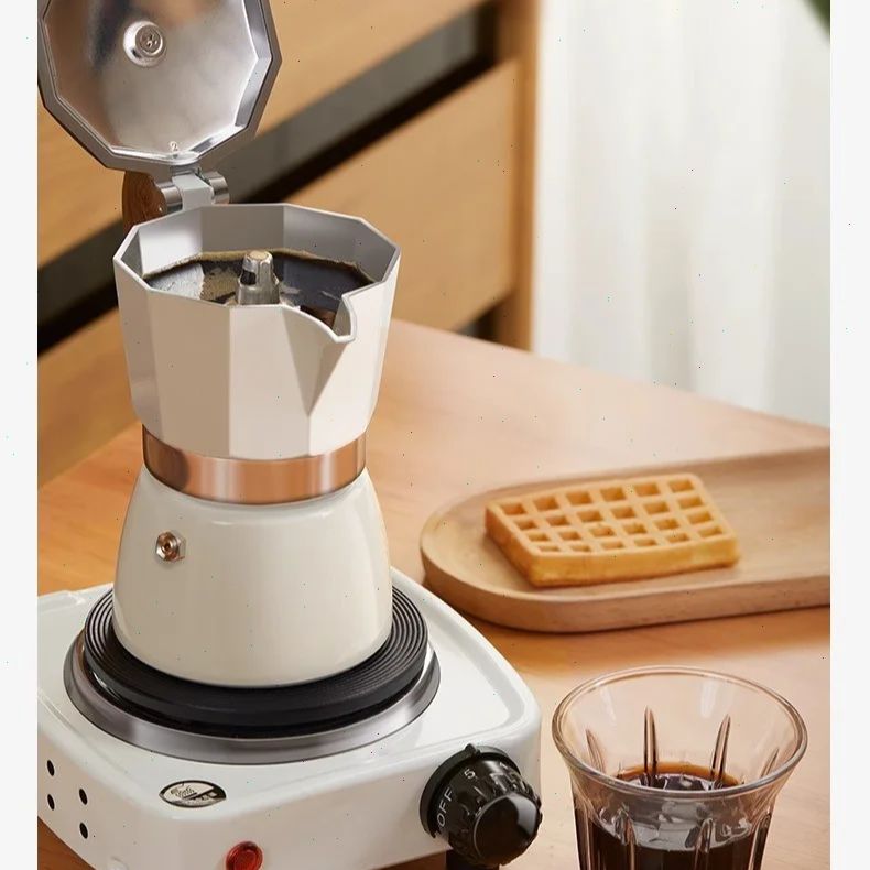 Caffettiera Moka a fondo tondo - Quality Coffee Equipment recensione e prezzo